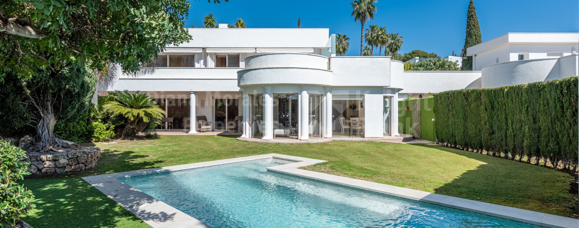 Villa à louer à long terme à Altos Reales