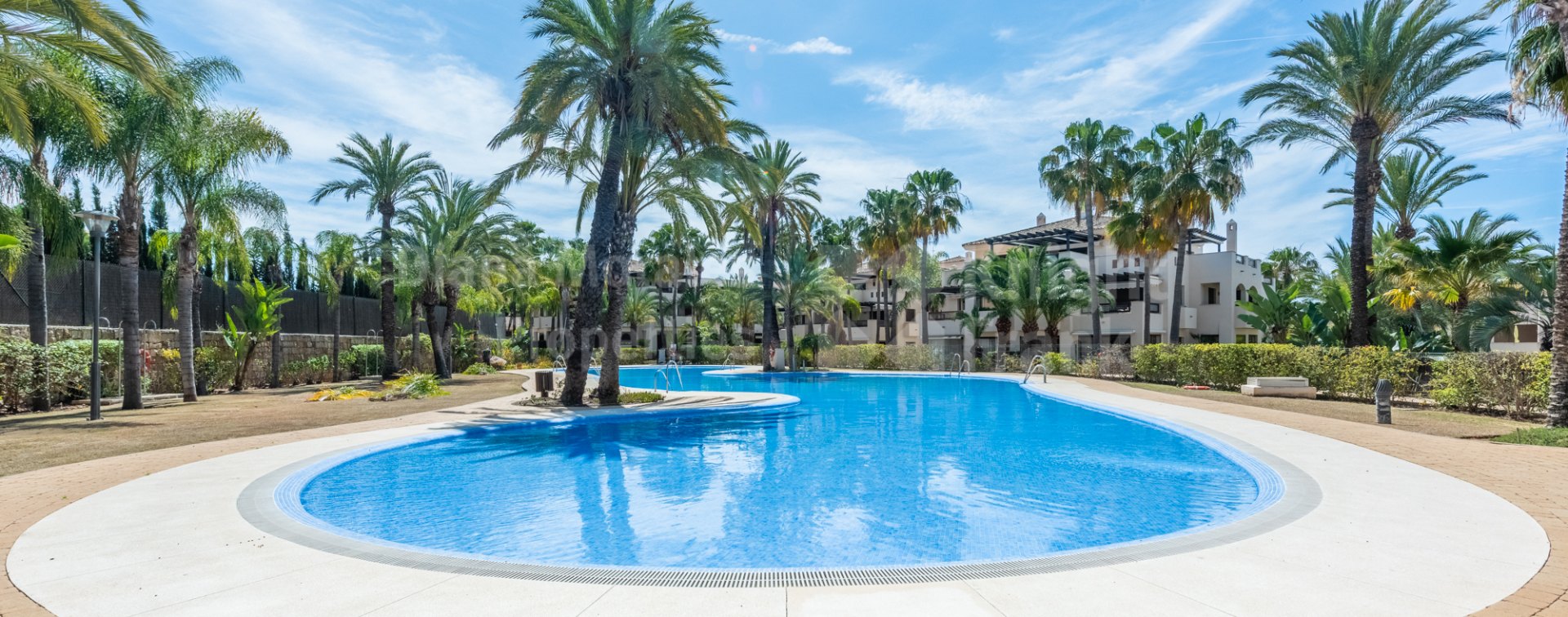 Penthouse zu verkaufen in La Medina de Banús