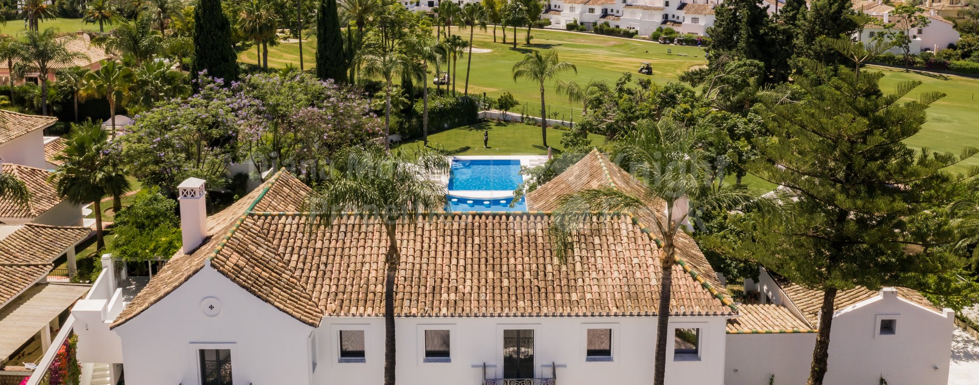 Villa Hermosa: elegancia clásica y confort en La Cerquilla