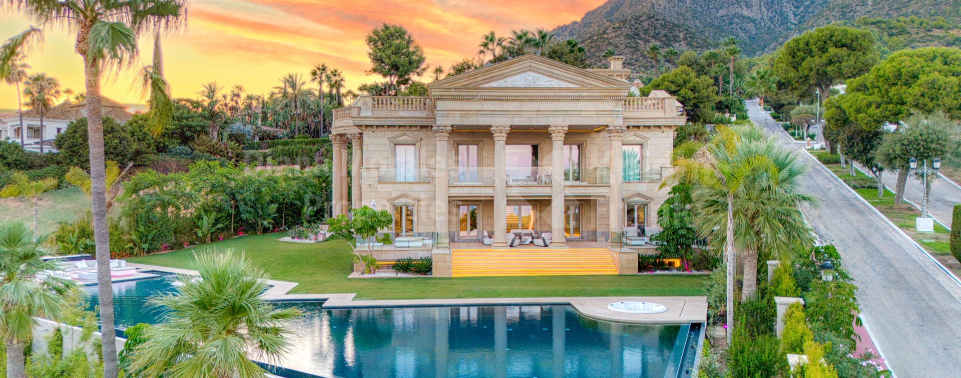 Villa La Dimora, majestic residence in Sierra Blanca, Marbella