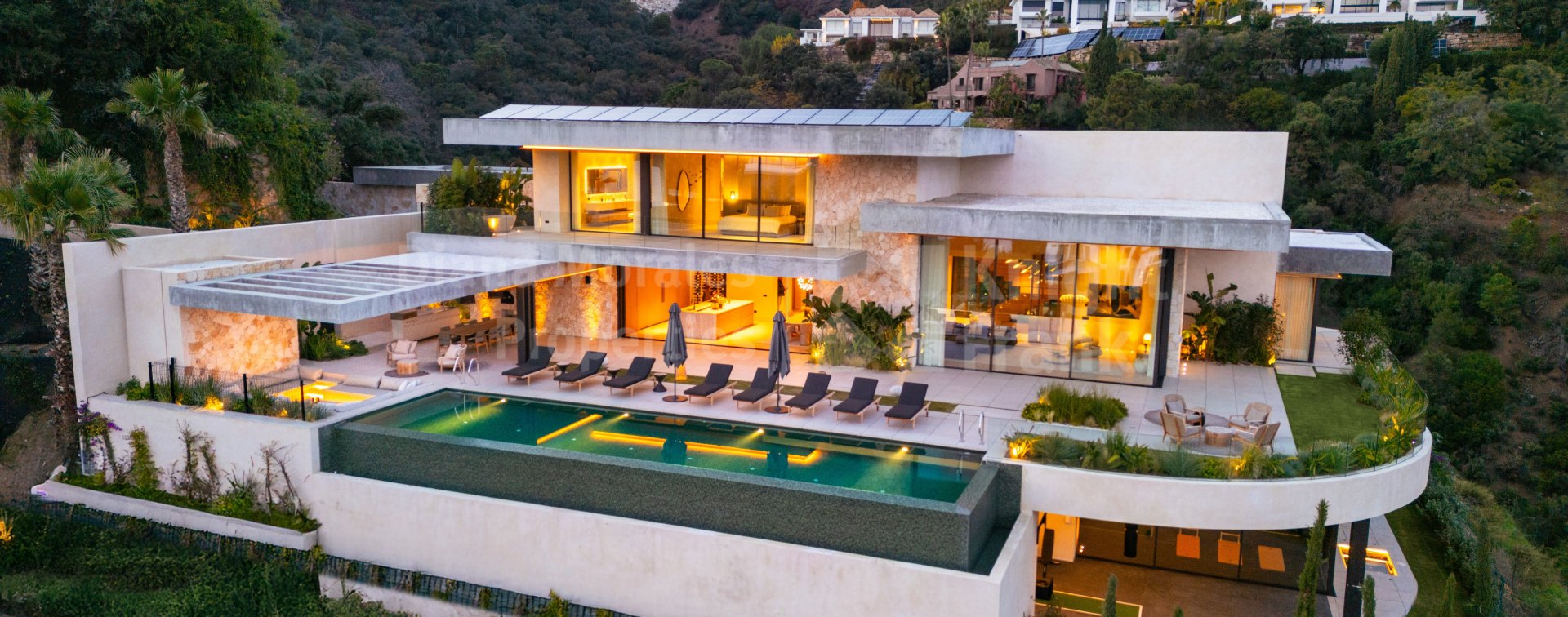 Villa Mio, a designer house in El Madroñal with open sea views