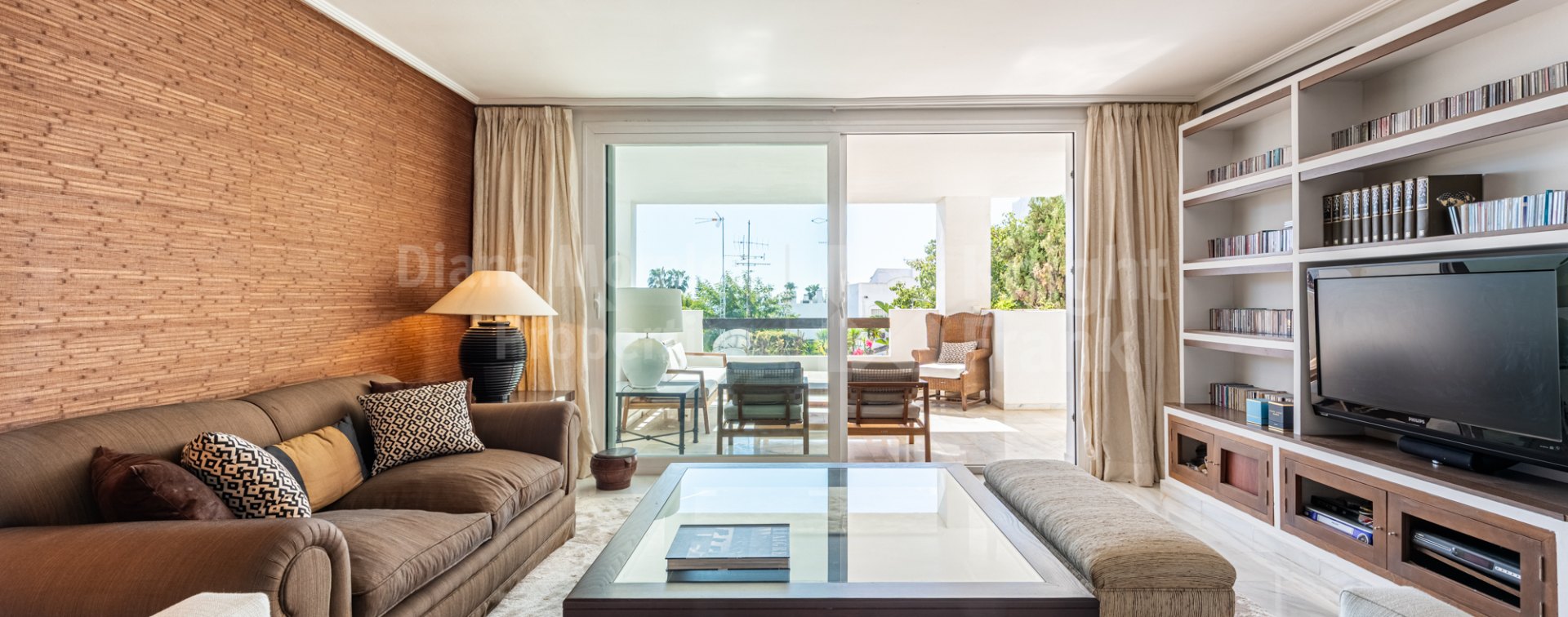 Apartment in Las Jacarandas, Bel Air