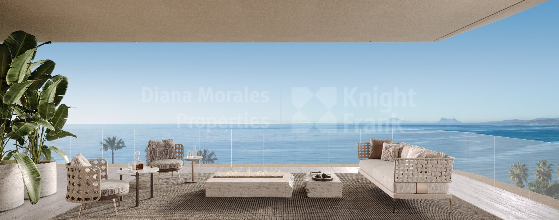 Estepona Town, Villa-style beachfront four-bedroom corner penthouse in Estepona