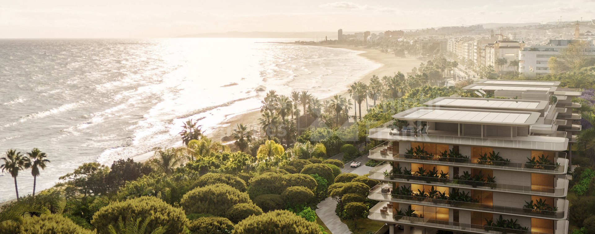 Estepona Town, Exceptional beachfront first floor villa-style apartment in Estepona