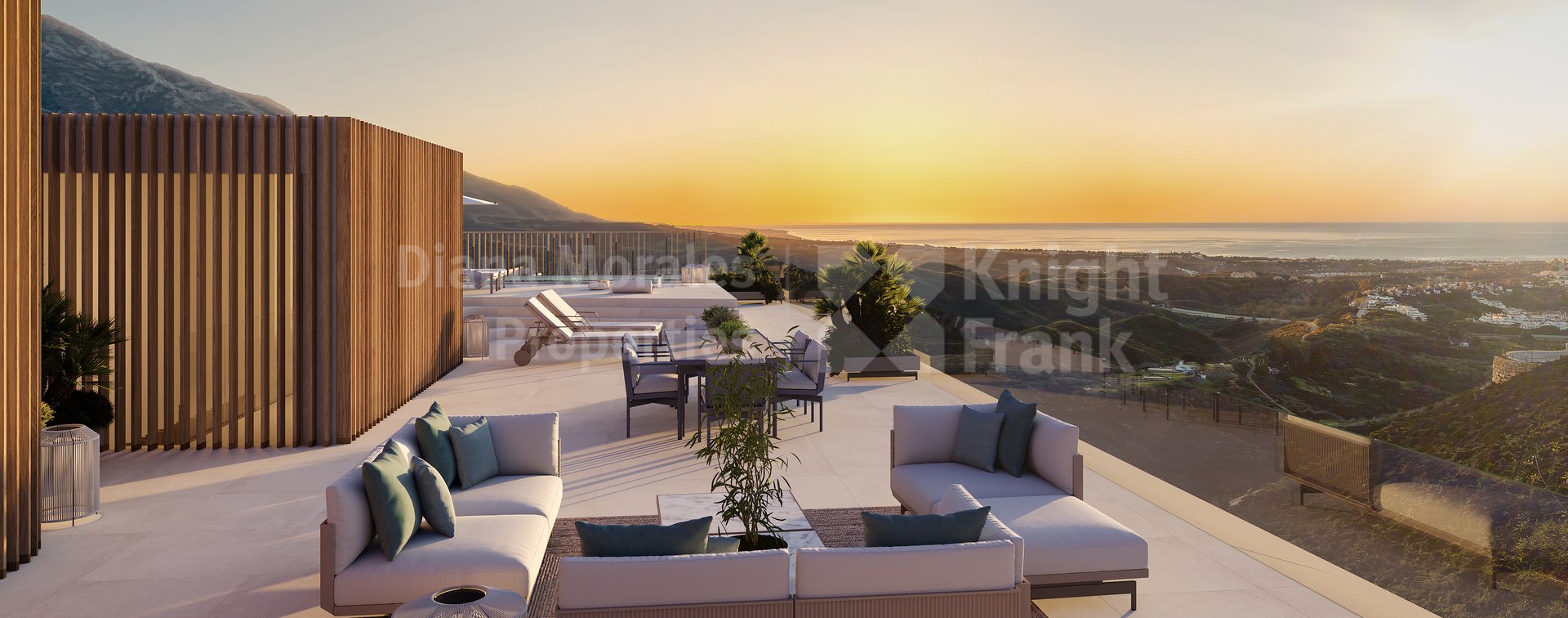 First-floor three-bedroom apartment with sea views in Real de la Quinta