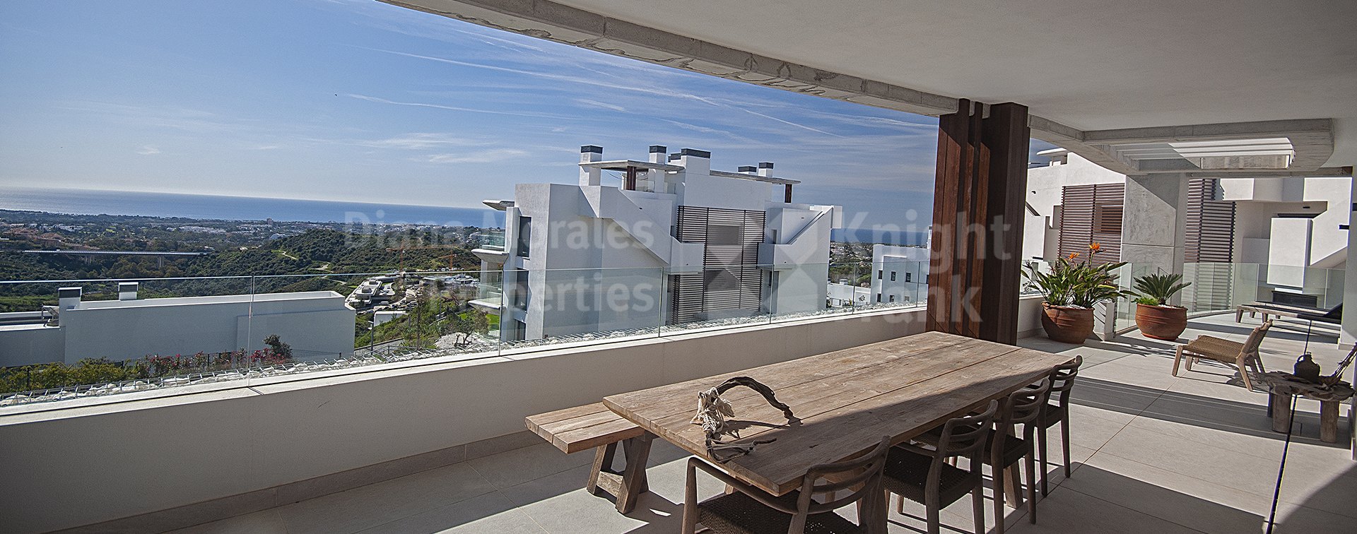 Real de La Quinta, Middle floor three-bedroom apartment with with sea views in La Quinta