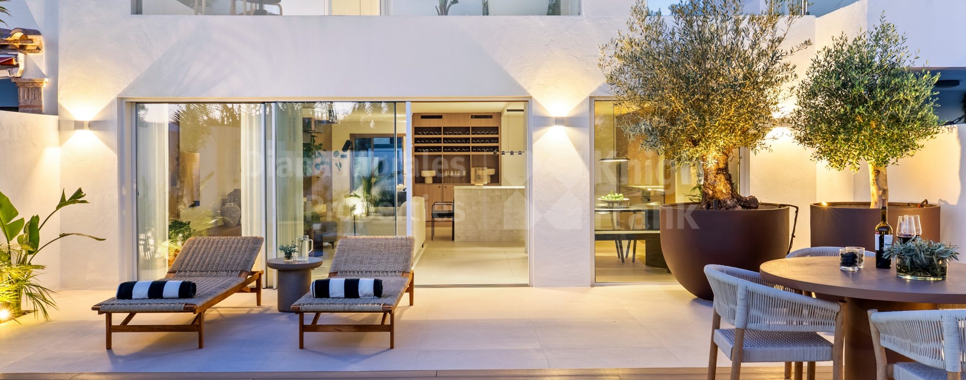 Altos del Rodeo, Casa Zia, semi-detached house close to all amenities