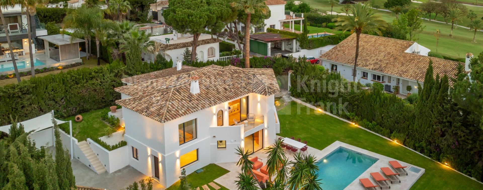 Las Brisas, Villa Madrisa, casa estilo mediterráneo en el corazón de Nueva Andalucía