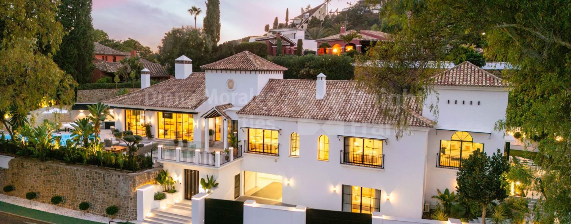 El Herrojo, Villa Skyfall : luxe contemporain en première ligne de golf