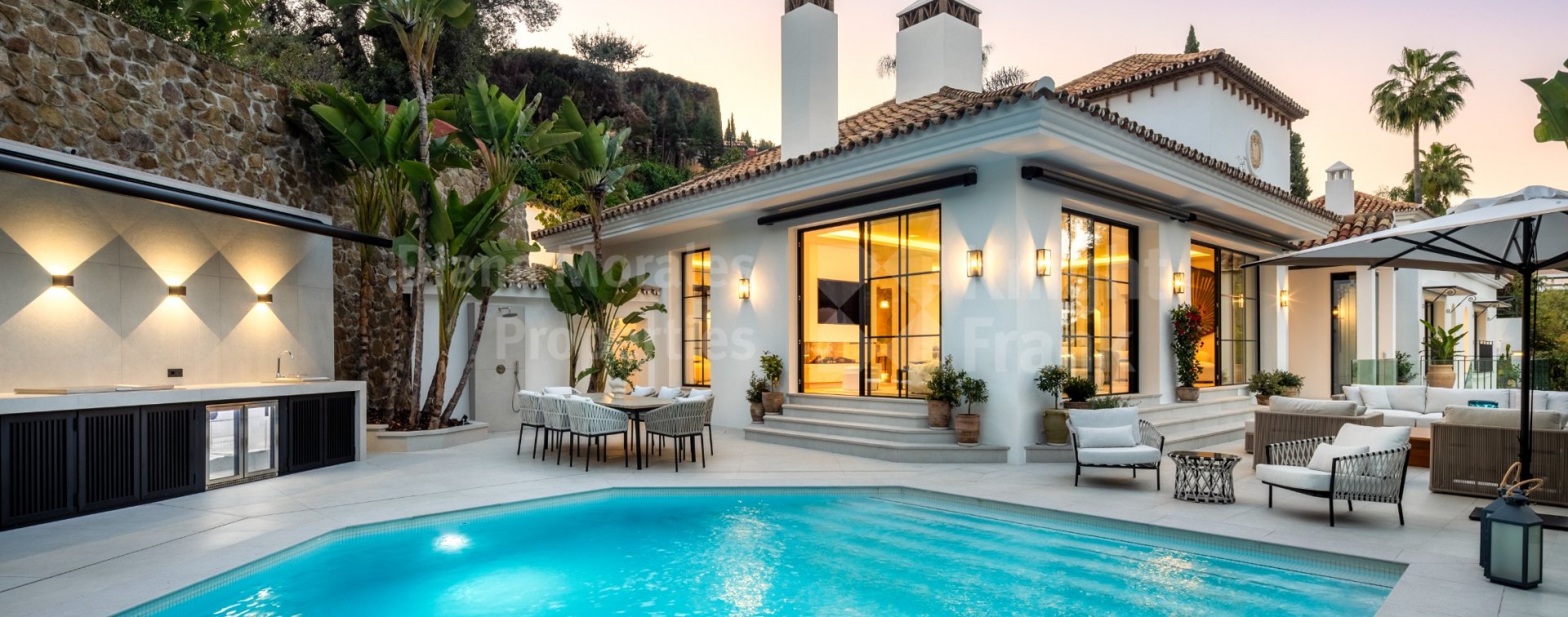 Herrojo 21, villa de luxe en première ligne de golf à El Herrojo Alto