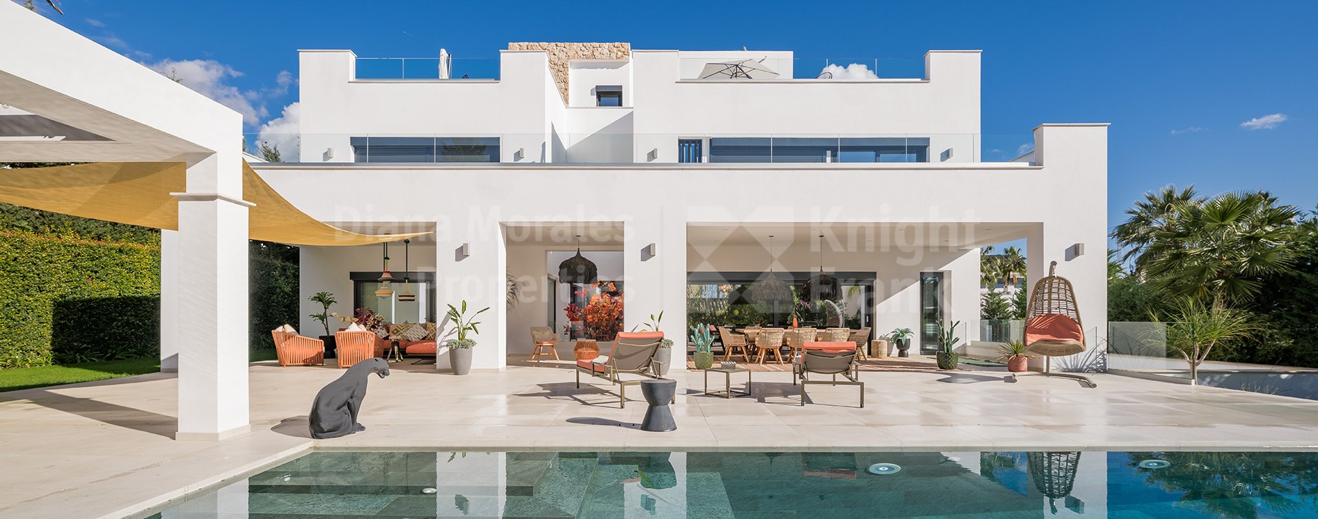 Las Chapas, Ideale Lage direkt am Strand