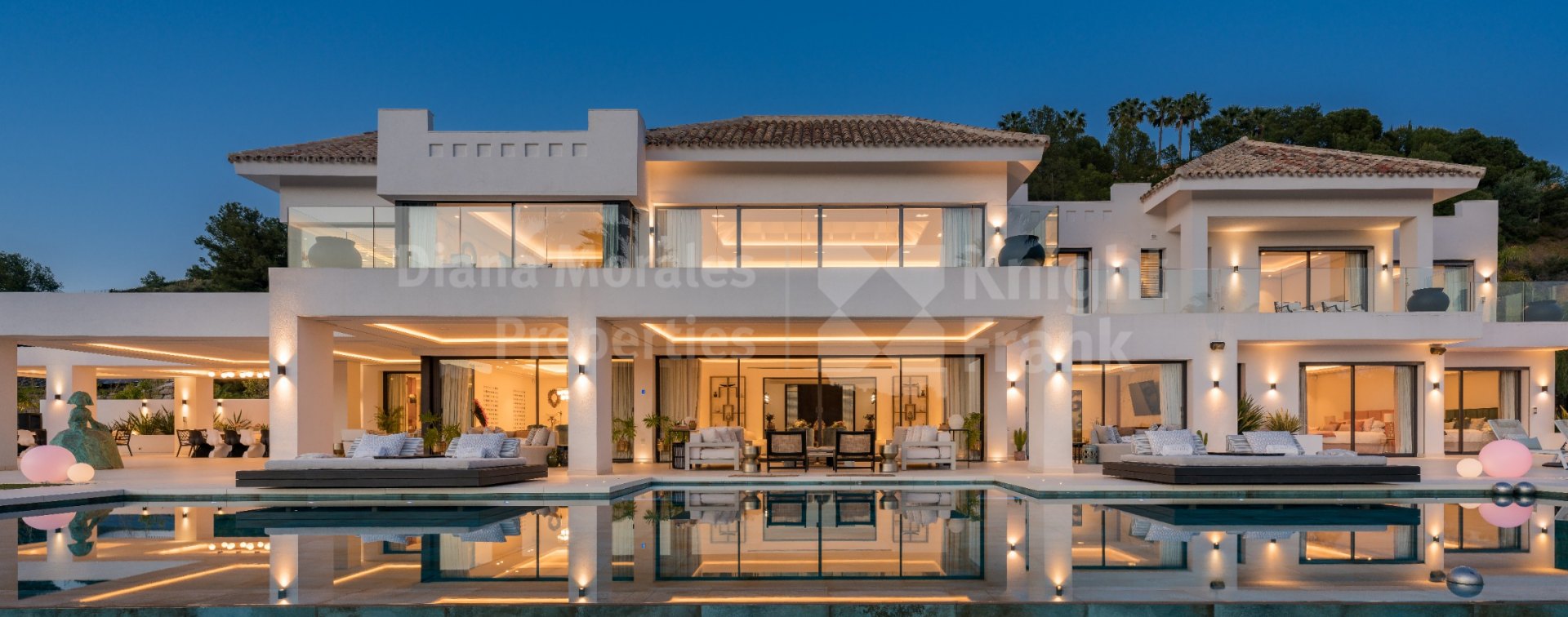 Modern Elegance Amidst Nature: A Luxurious Villa at Marbella Club Golf Resort