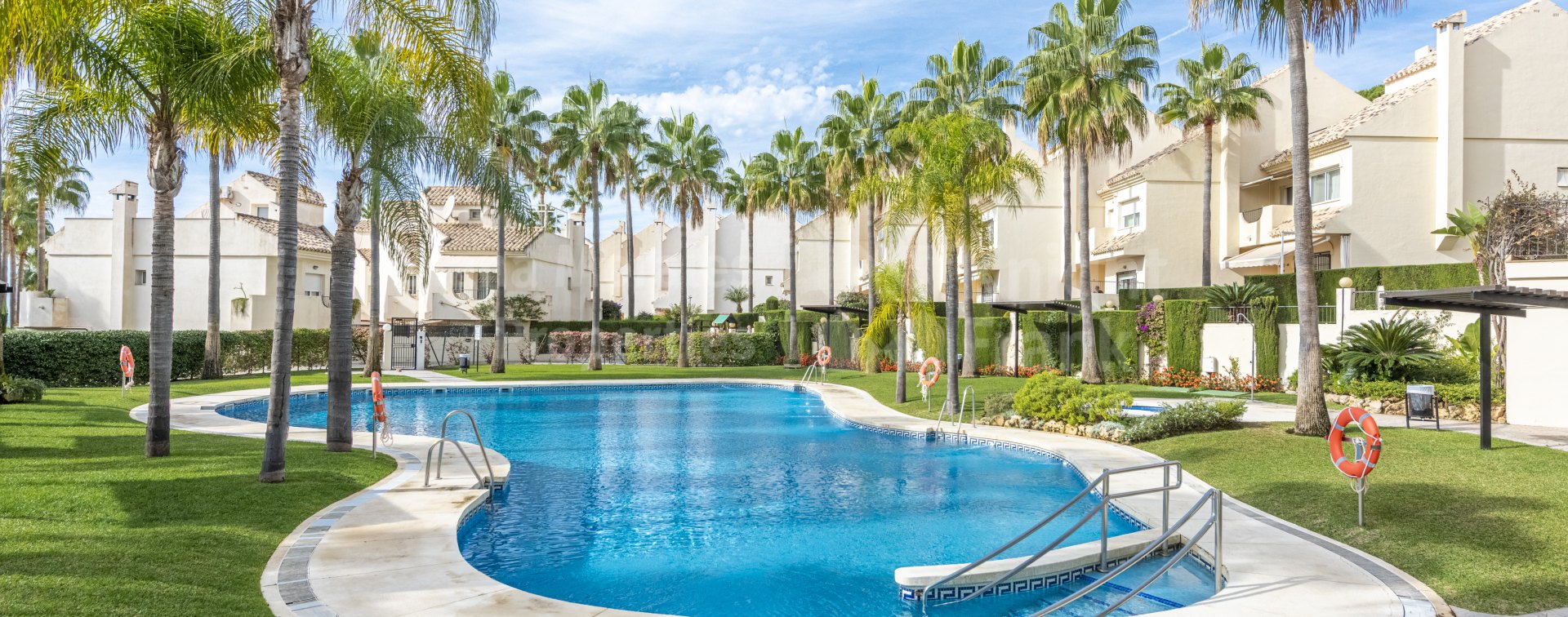 Maison familiale sur la plage à Marbella Est
