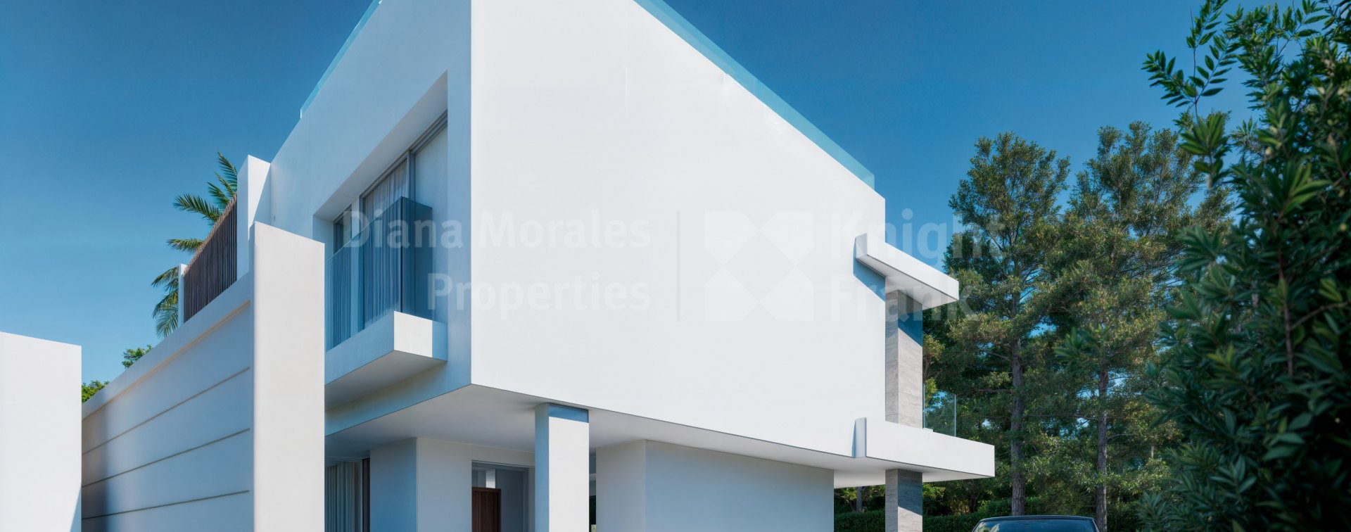 Sonnenverwöhnte, freistehende Villa in Monte Biarritz, Ost-Estepona