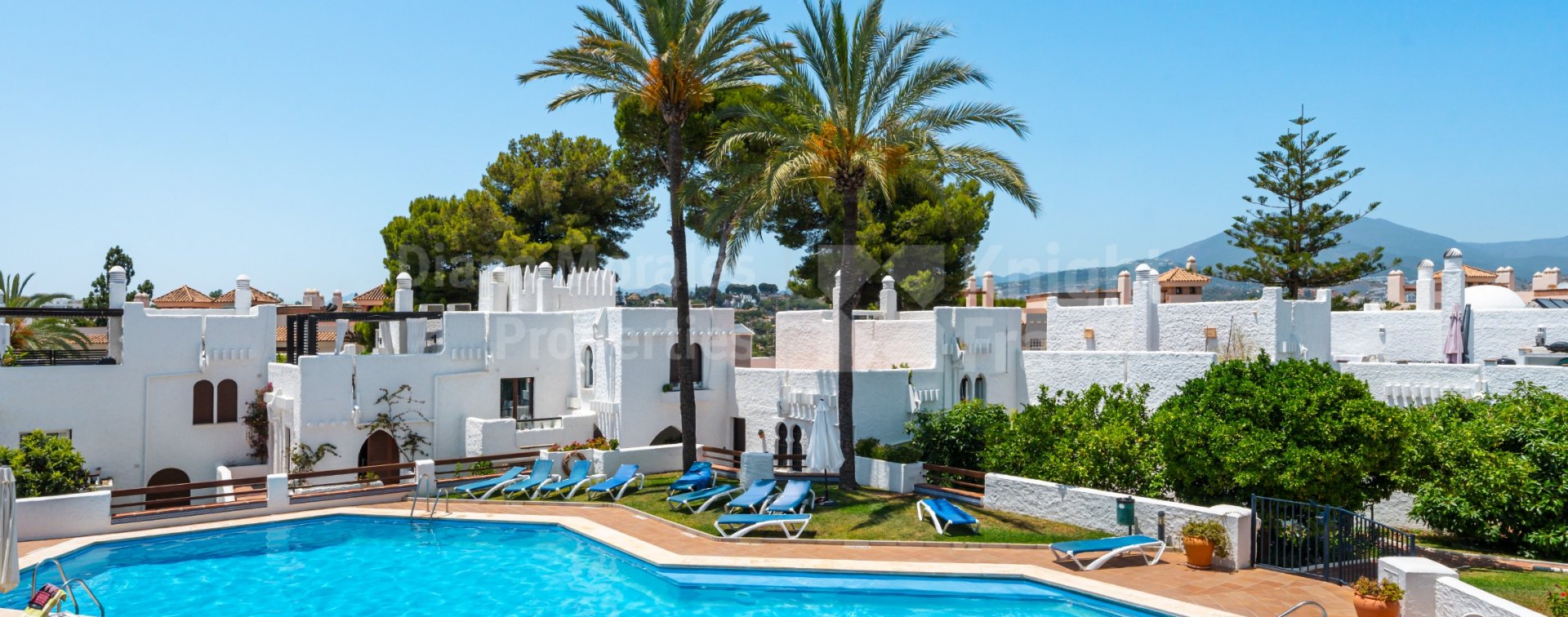 Pueblo Arabesque, La Arabesque, modernes Duplex-Penthouse in der Nähe von Puerto Banús