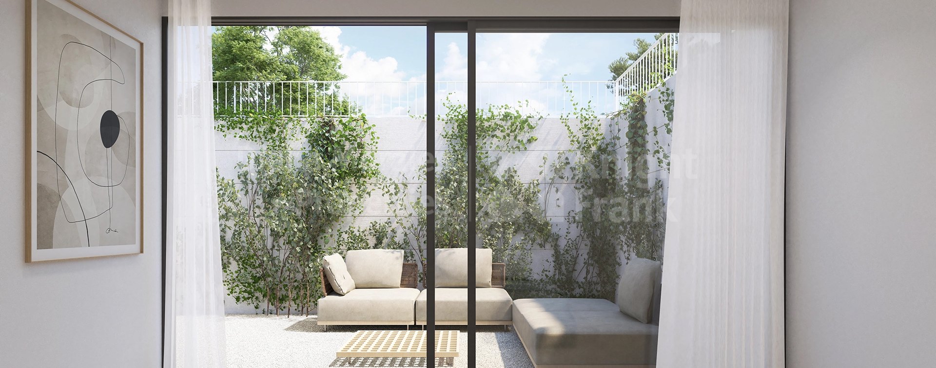 Three-bedroom ground floor apartment in a 21-unit complex in Elviria