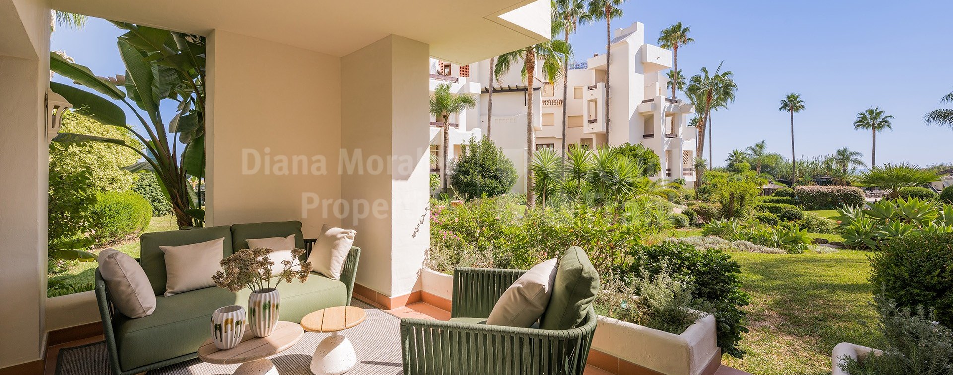 Bahía del Velerín 31 Beachfront apartment