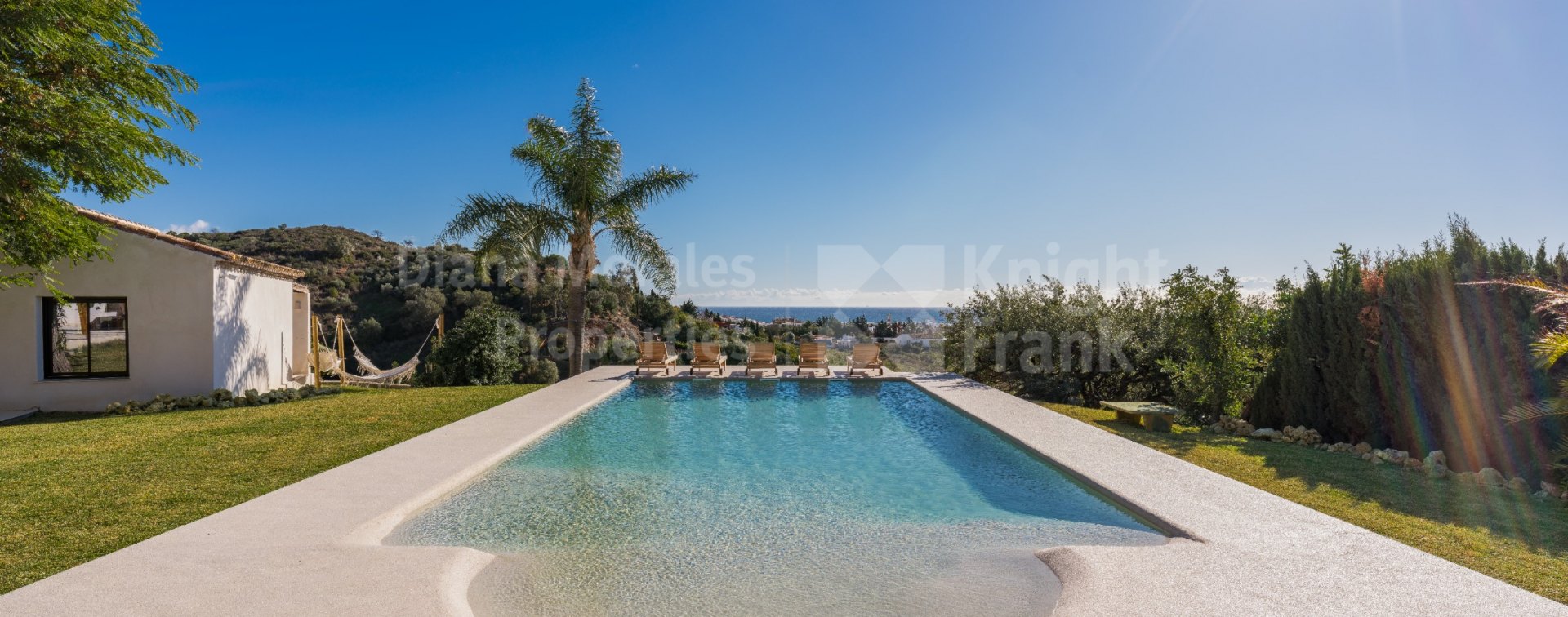 The Retreat, maison enchanteresse dans les collines d'Estepona