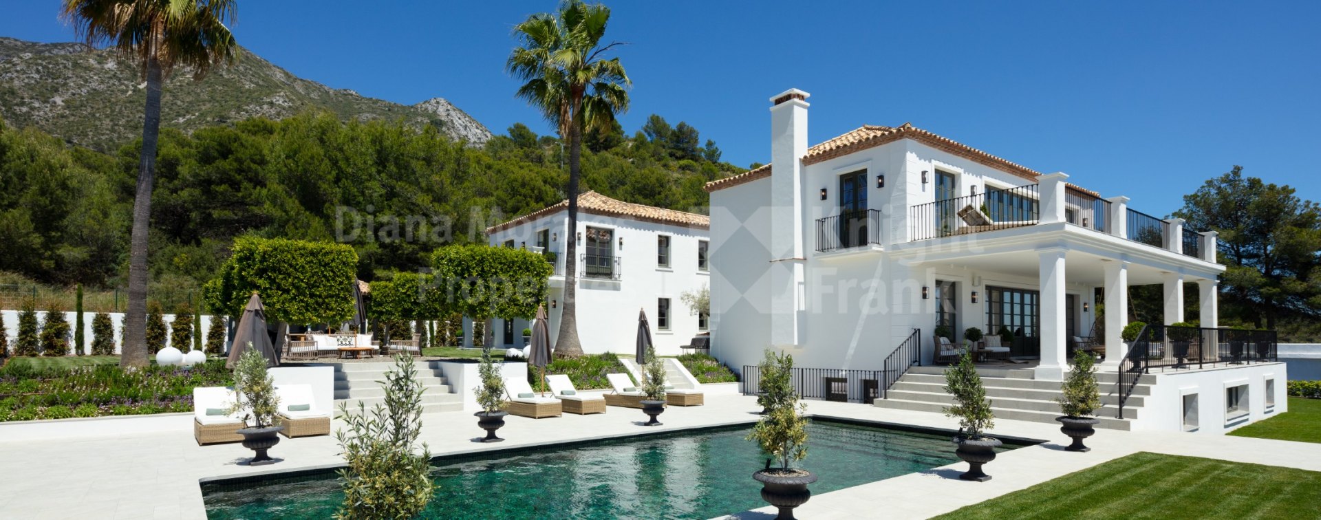 Villa en Sierra Blanca con perfecta ubicación