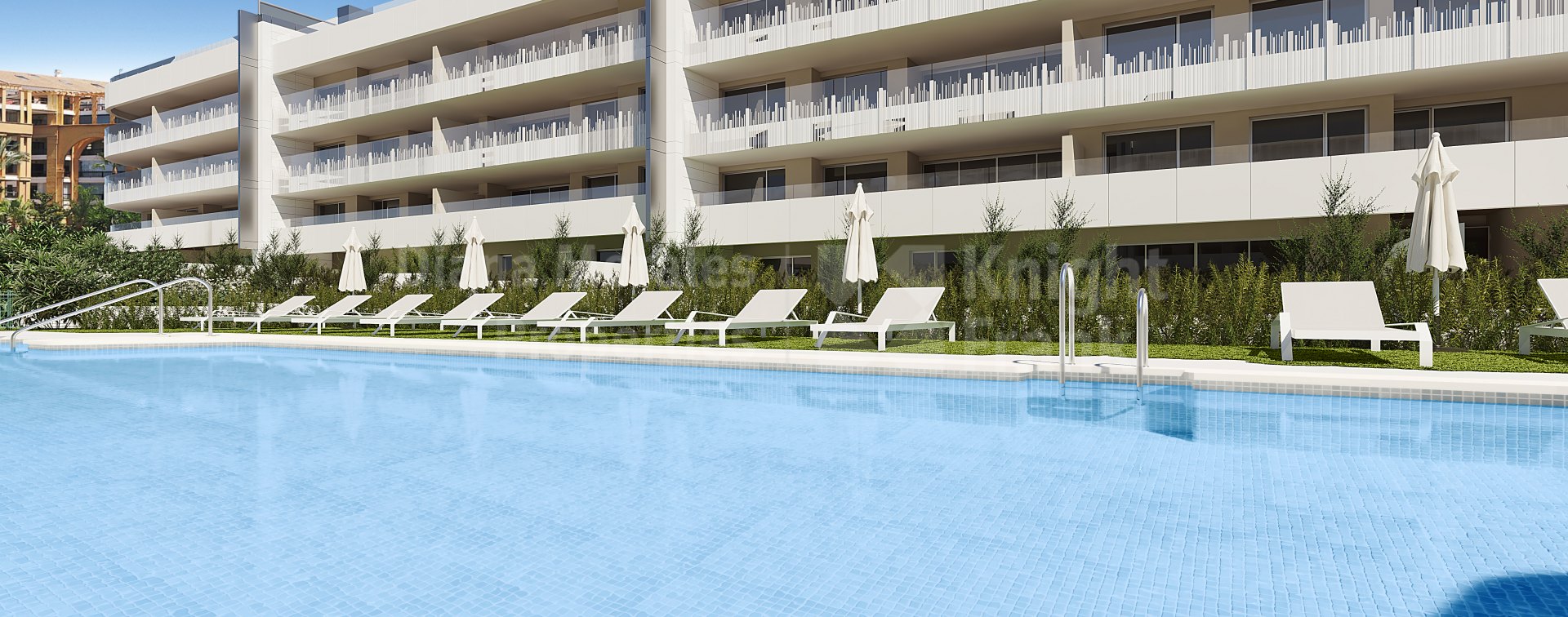 San Pedro de Alcantara, Beachside three-bedroom apartment in San Pedro with elegant design