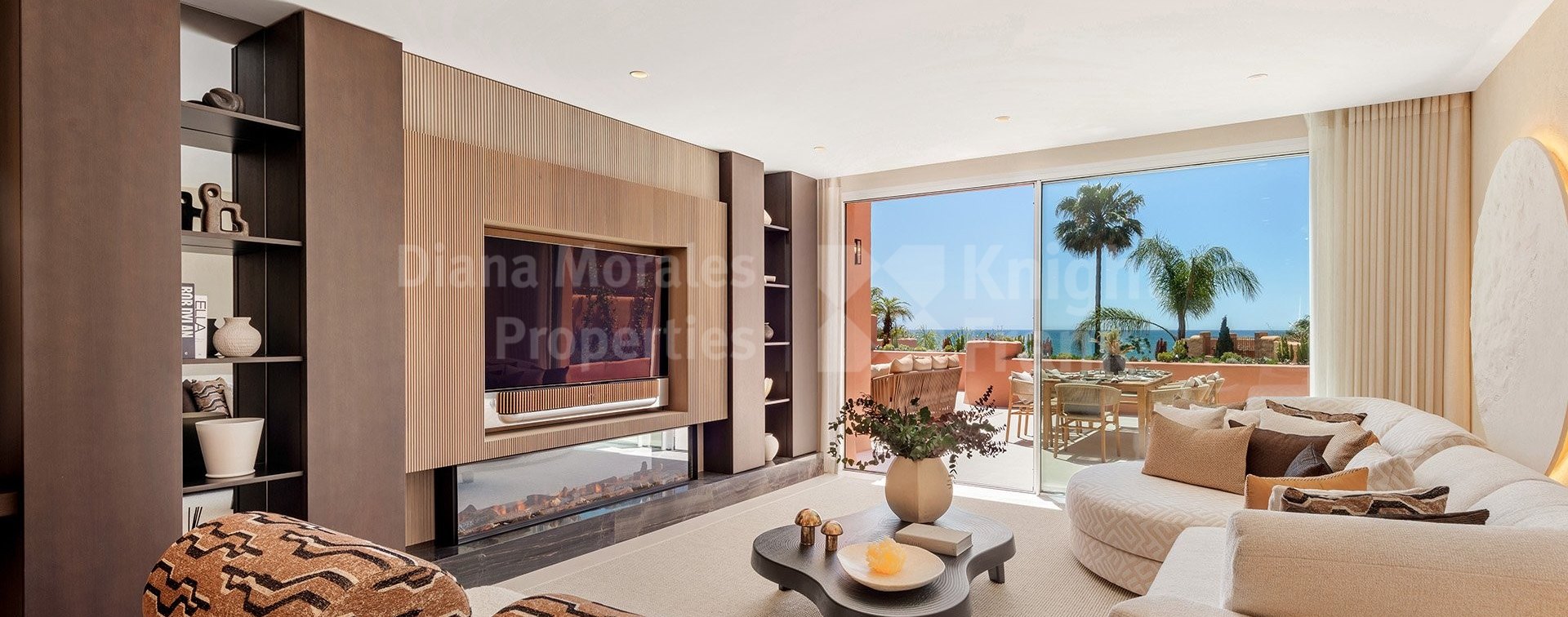 La Morera, Impressive penthouse in front line beach urbanization