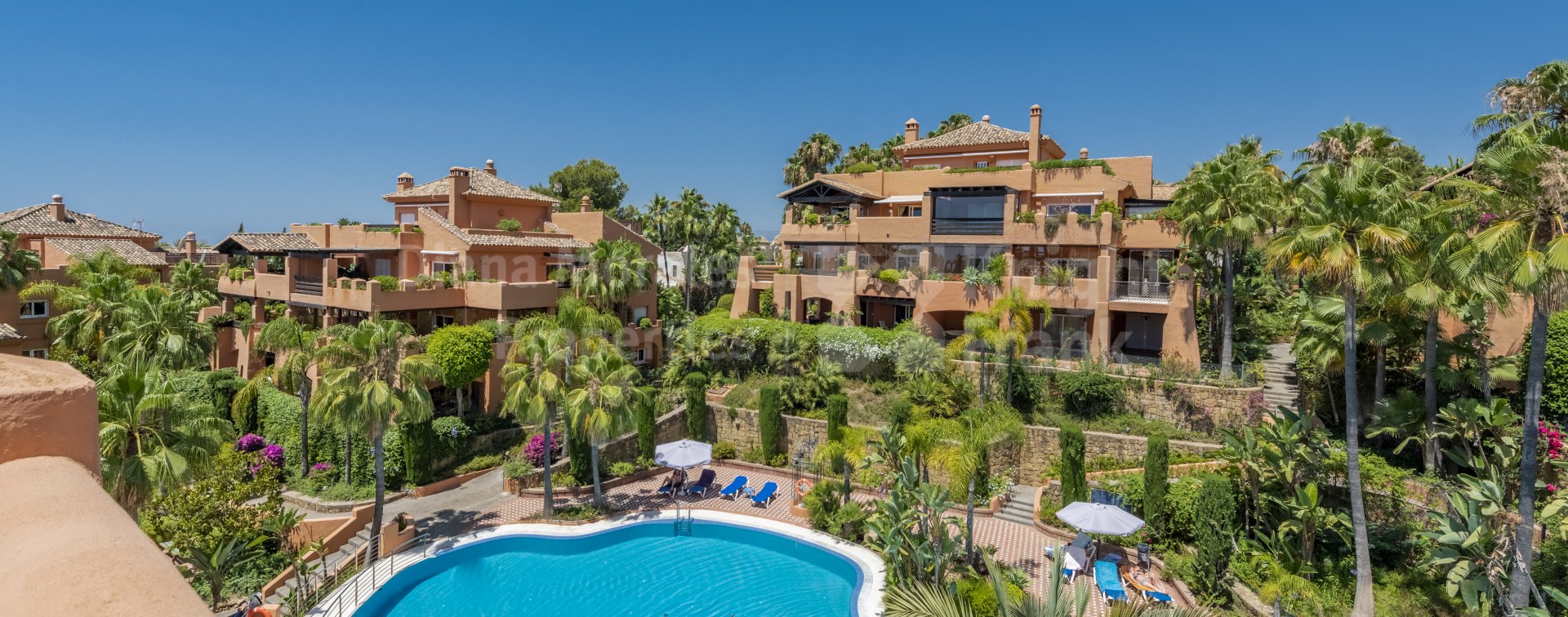 Sierra Blanca, Zweistöckiges Penthouse mit Panoramablick