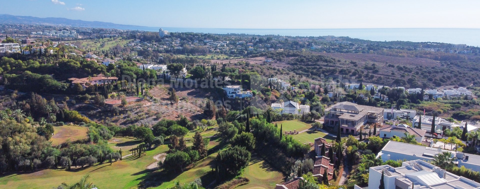 Terrain avec vue sur la mer à Los Flamingos Golf près de Marbella