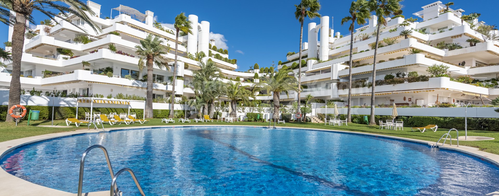 Terrazas de Las Lomas, Ground floor apartment in the Golden Mile