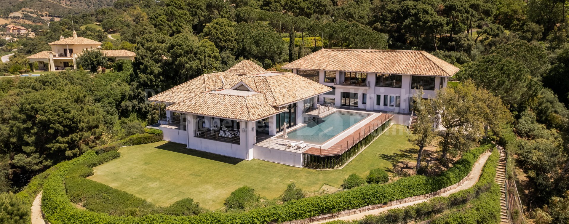Casa Cristal, villa de diseño en La Zagaleta