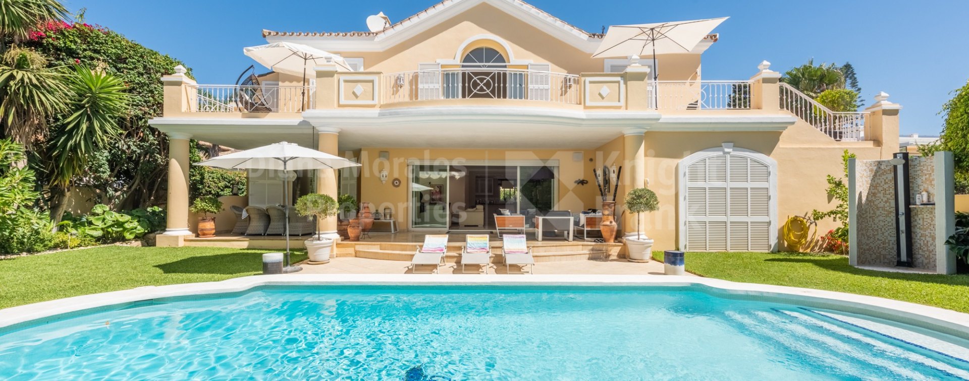 Casa Amarilla, villa en Casablanca, Marbella Golden Mile