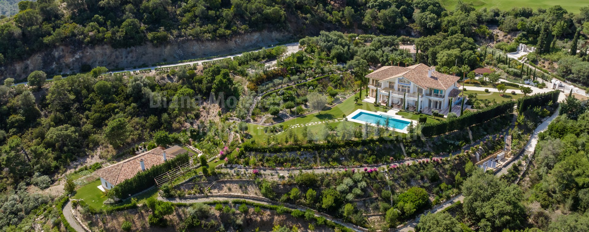 Luxury villa with mountain views in La Zagaleta