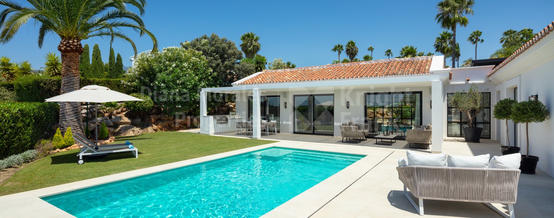 Belle maison ensoleillée avec jardin et piscine à El Colorado