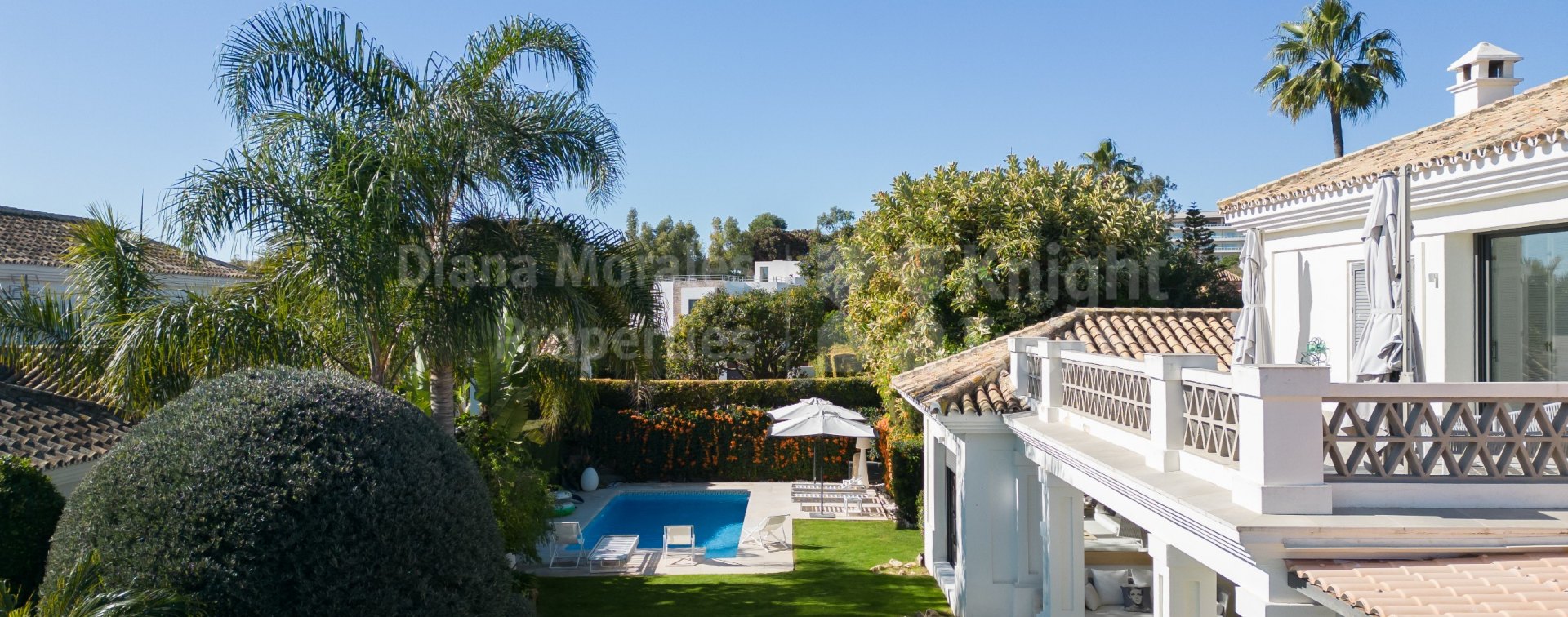 Villa à vendre dans Guadalmina baja/Casasola