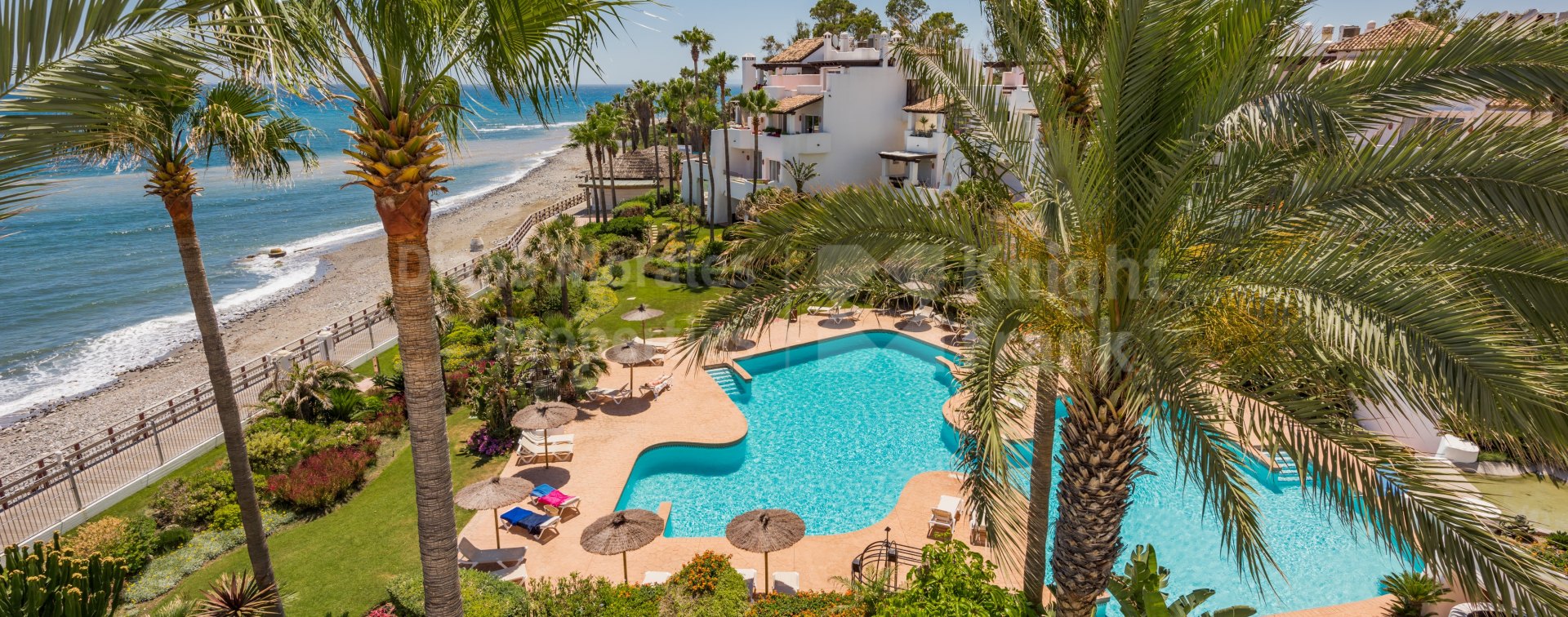 Ventura del Mar, Luxurious duplex penthouse on the seafront