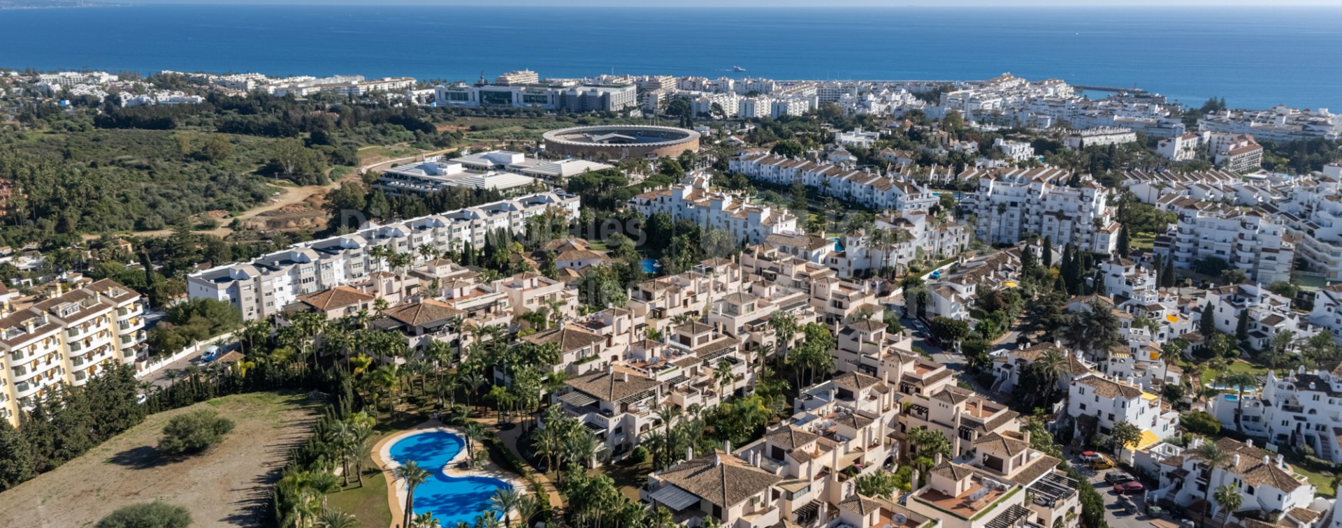 Développement à Medina de Banús, Nueva Andalucia