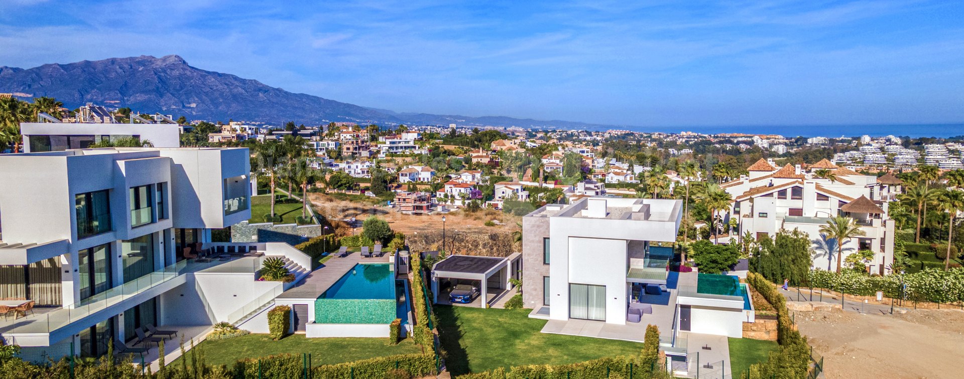 La Alqueria, 23 parcelas en comunidad cerrada con vistas al mar y a la montaña