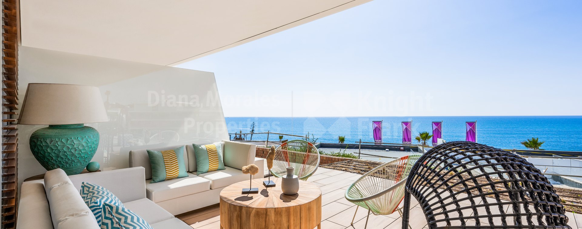 The Edge, Estepona, Luxus-Resort direkt am Strand