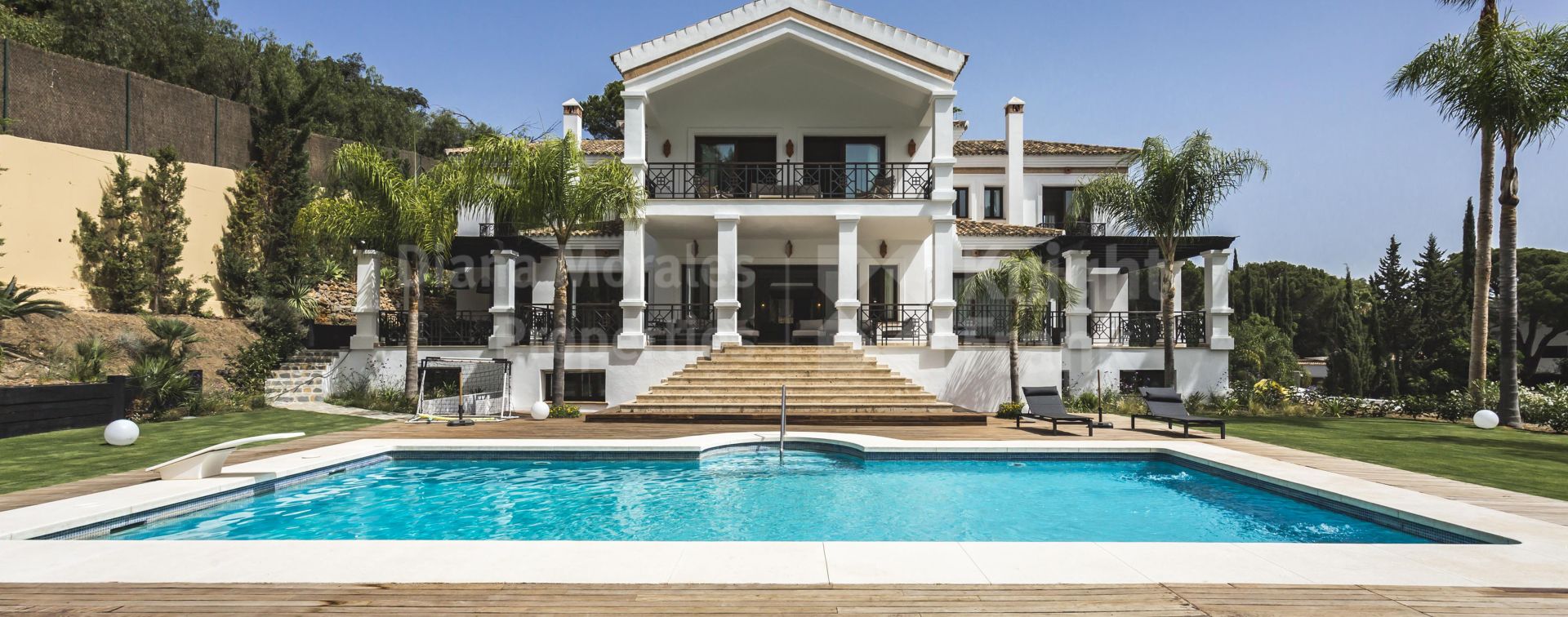 El Madroñal, Villa recientemente renovada de 7 dormitorios con vistas panorámicas
