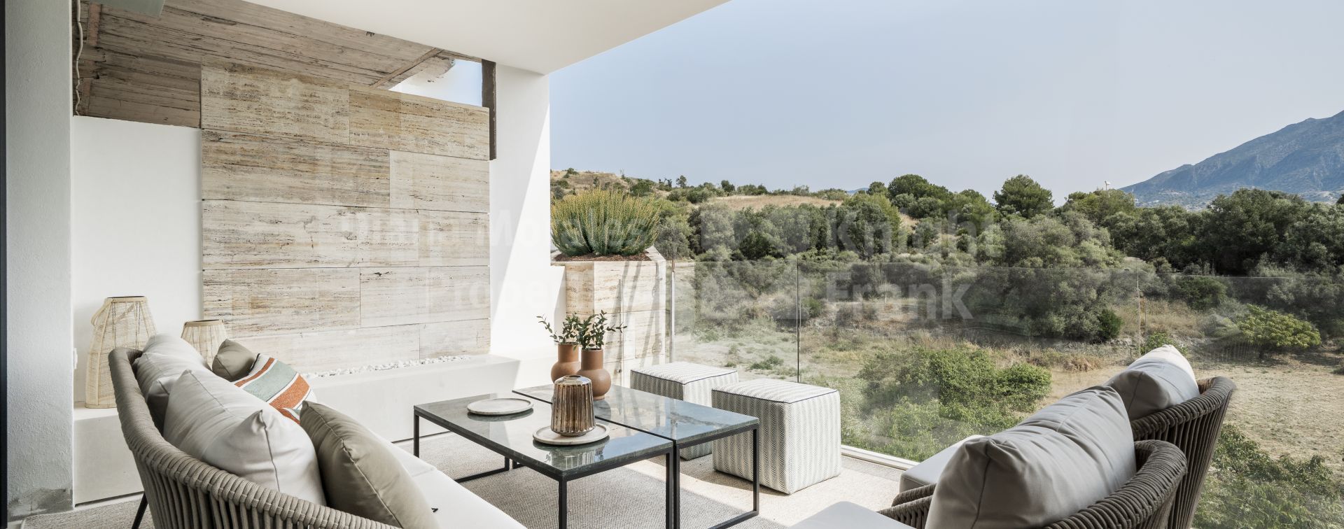 Appartement de 2 chambres au rez-de-chaussée à proximité d'Aloha Golf
