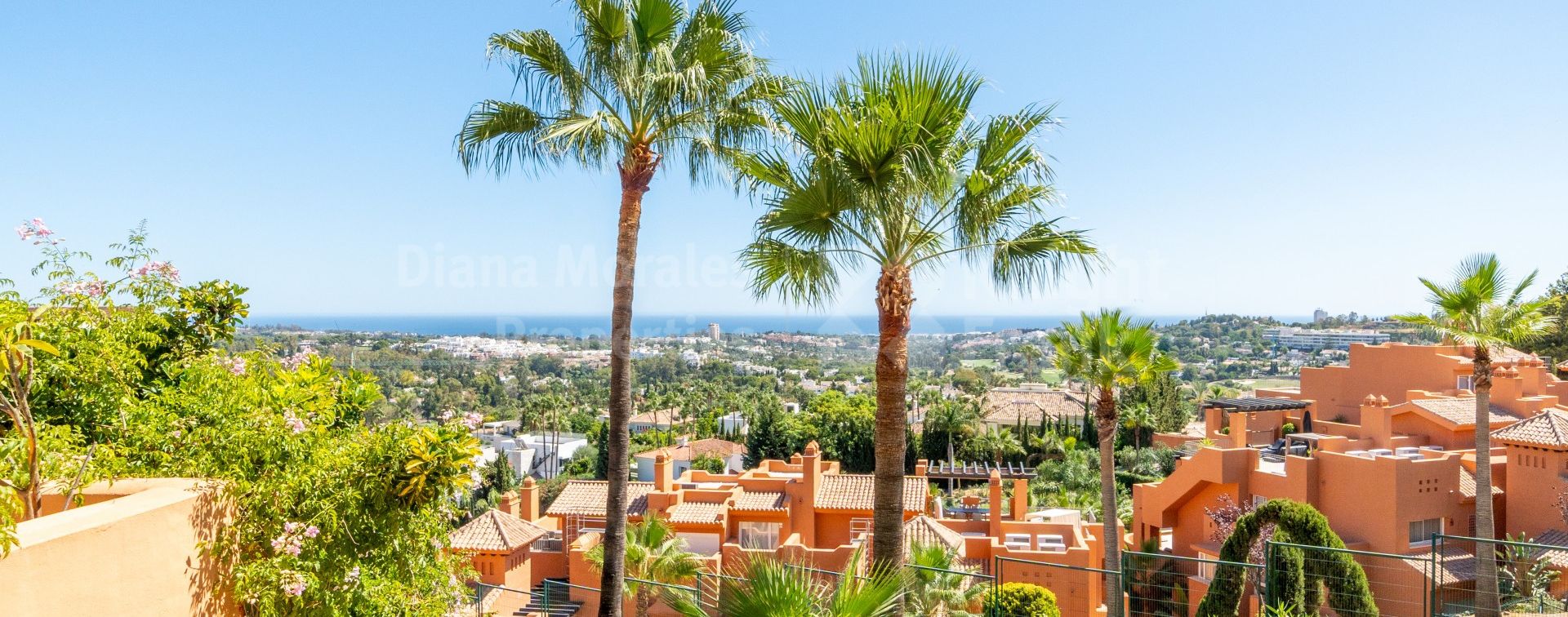 Ático de lujo con vistas panorámicas en Les Belvederes, Nueva Andalucía