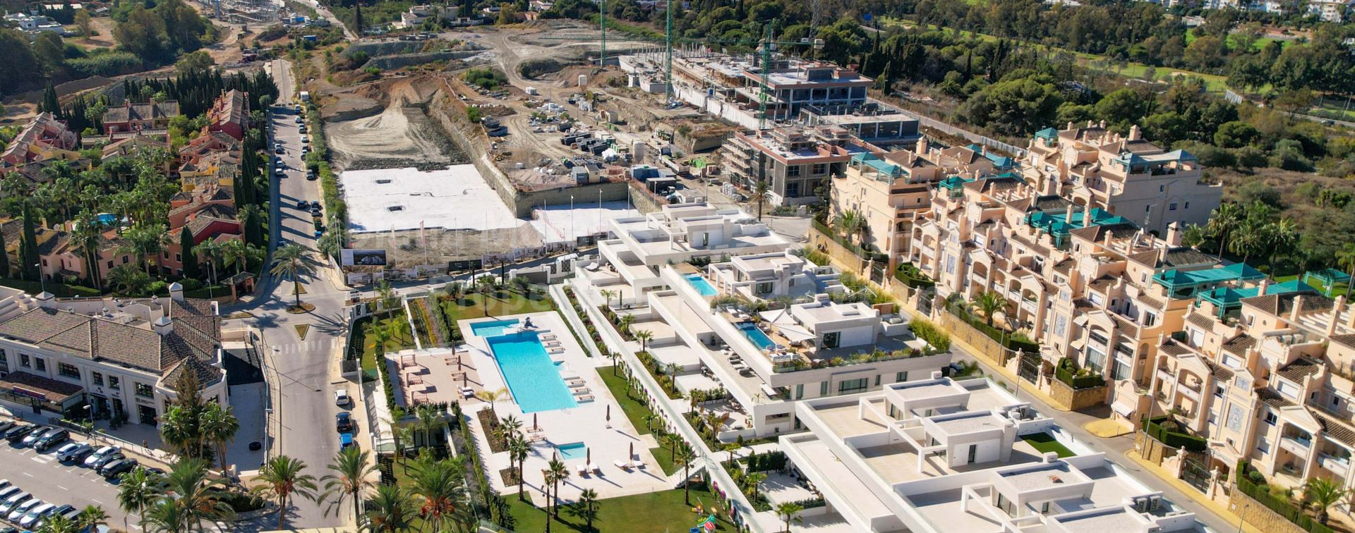 Marbella Milla de Oro, Lujoso dúplex de cinco dormitorios en la Milla de Oro de Marbella