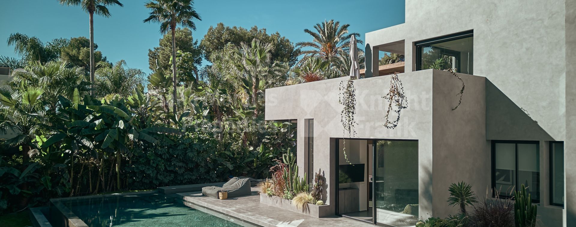 Los Monteros, Villa de luxe récompensée par un prix d'architecture et de design