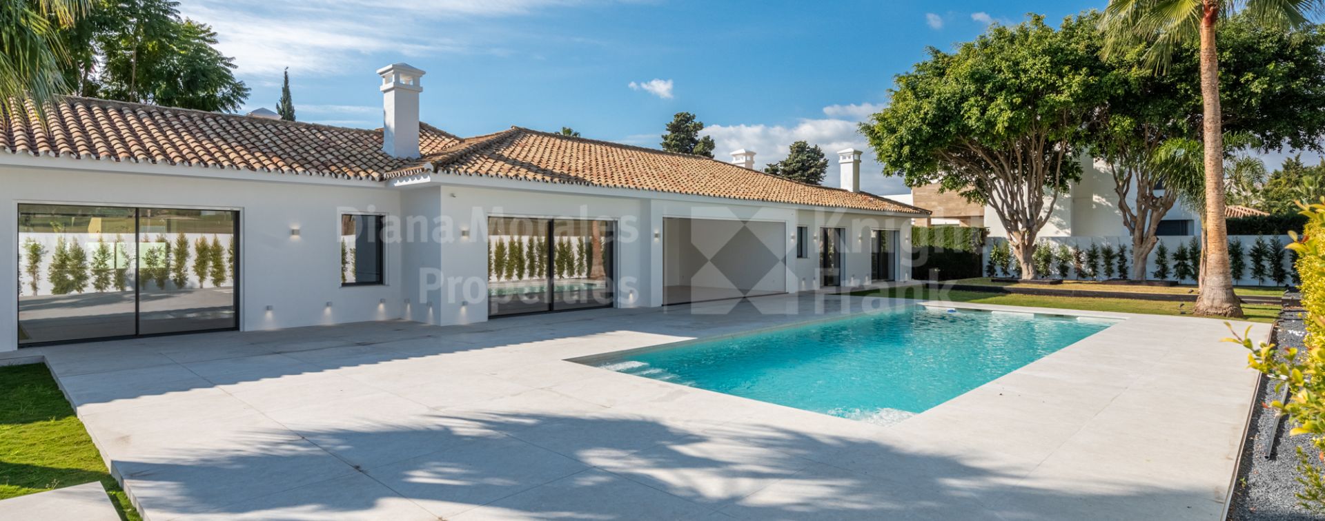 Guadalmina Alta, Se vende villa a estrenar en primera línea de golf
