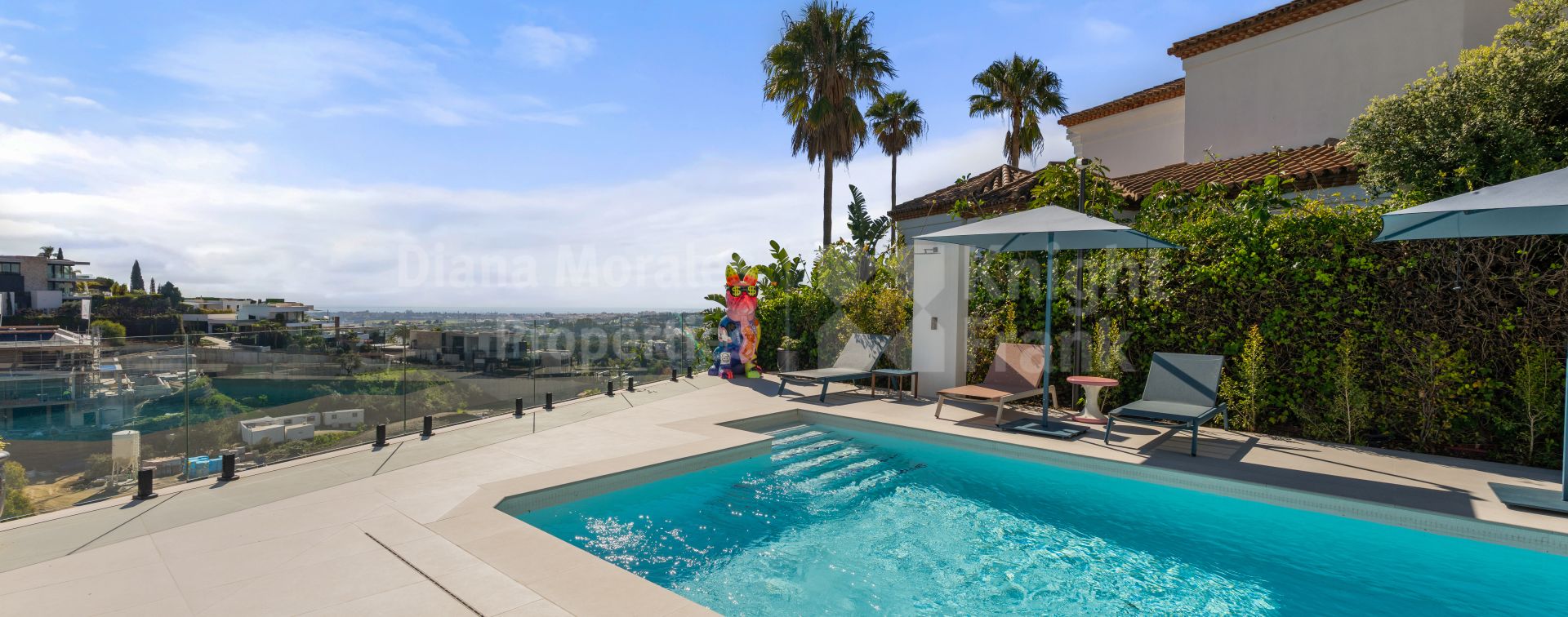 Villa contemporaine de 5 chambres avec piscine chauffée à Monte Halcones