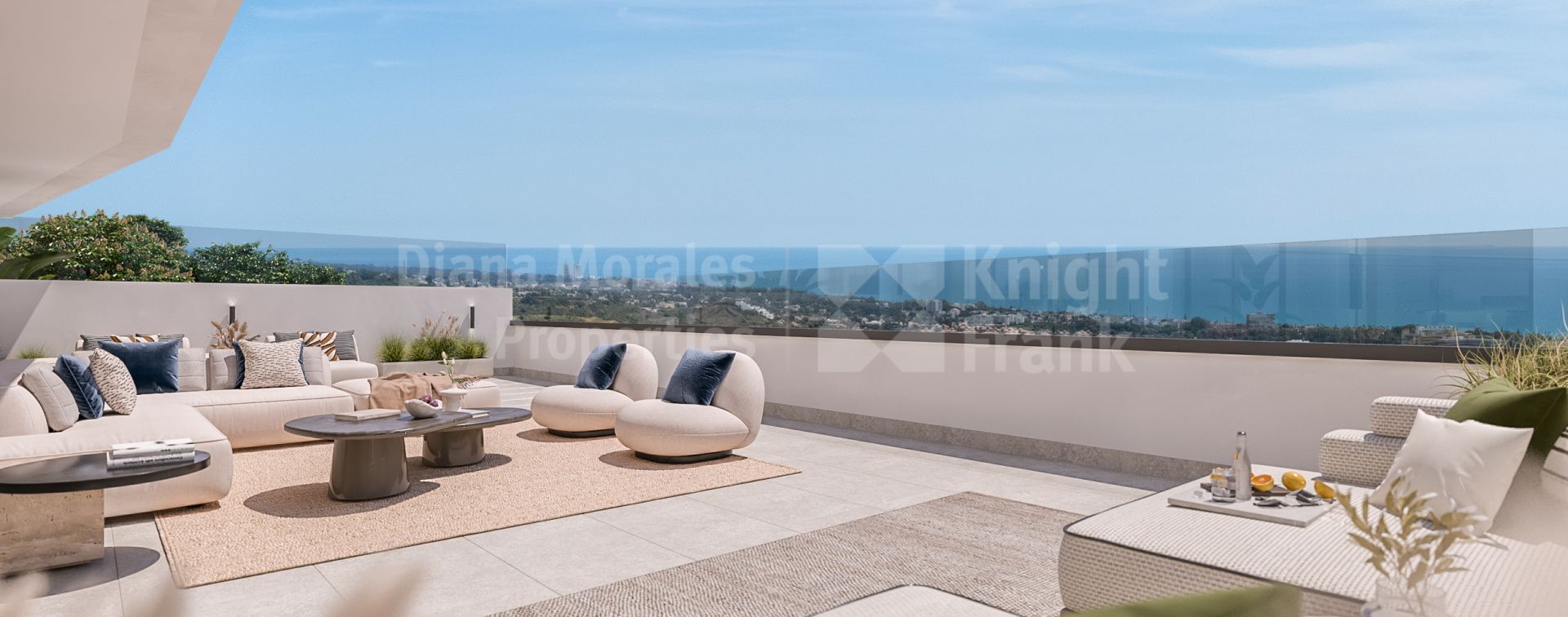 Los Altos de los Monteros, Ático de tres dormitorios en un complejo cerrado con vistas panorámicas