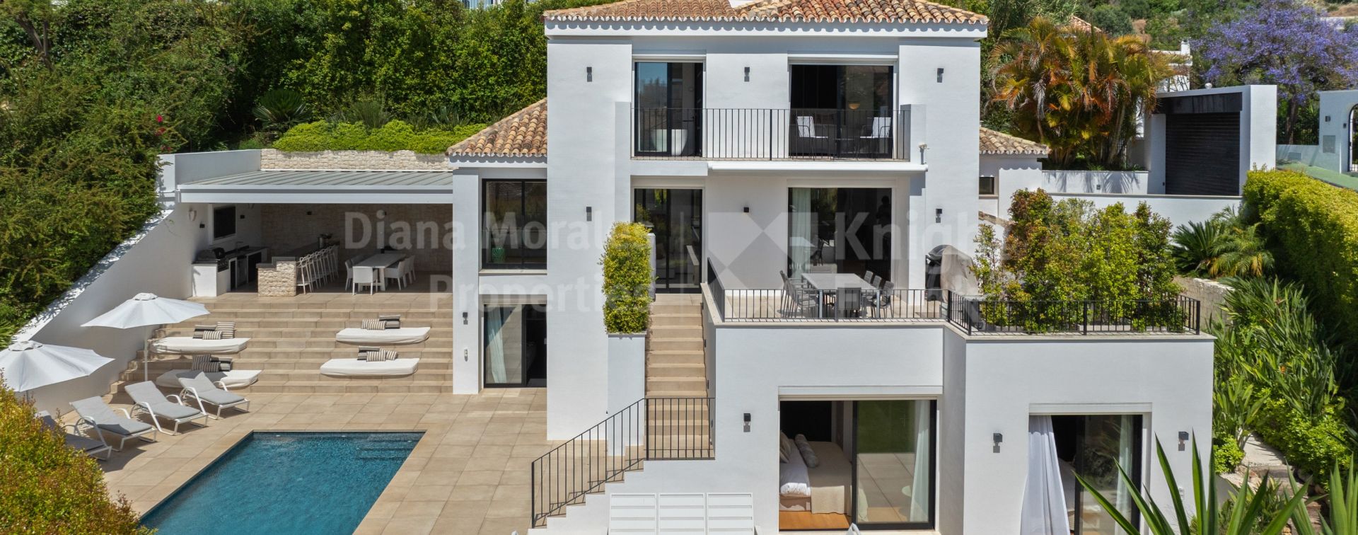 Los Naranjos Hill Club, Hill Club 36, a contemporary villa in Nueva Andalucía