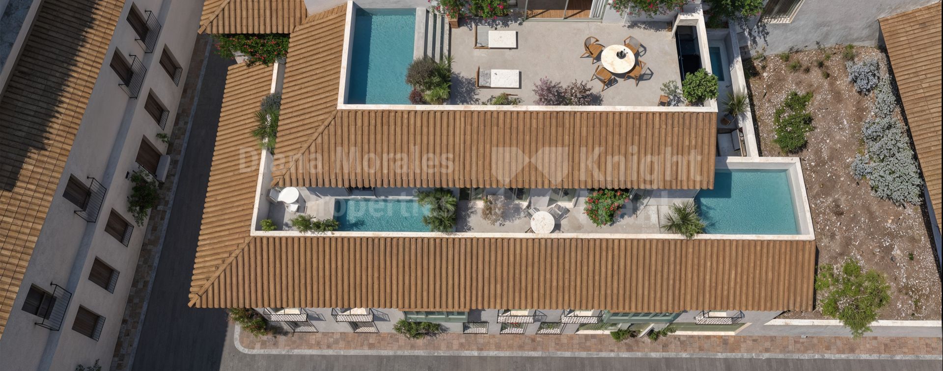 Estepona Stadt, Zweizimmer-Penthouse mit Pool in einer Anlage in Estepona