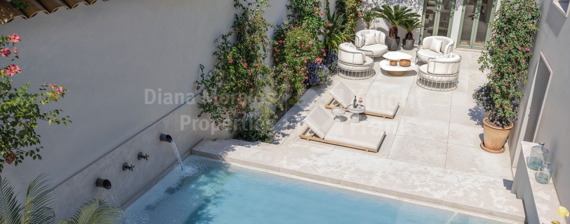 Estepona Town, First-floor apartment in a boutique development in Estepona centre