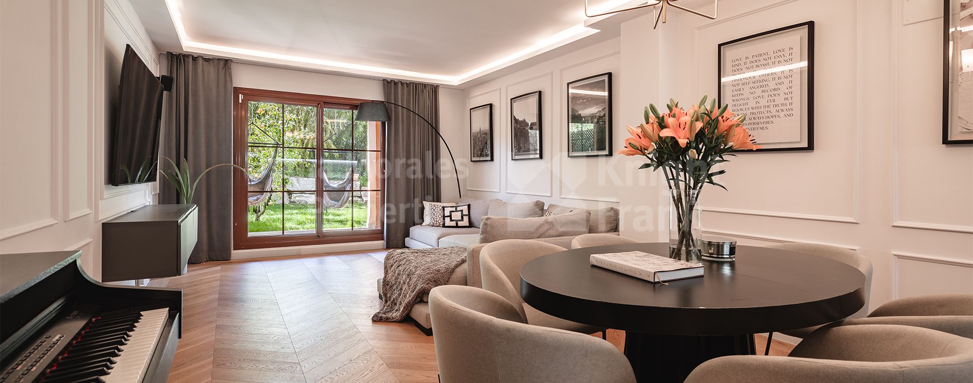 Gazules del Sol, Fully renovated southwest facing three-bedroom ground-floor apartment