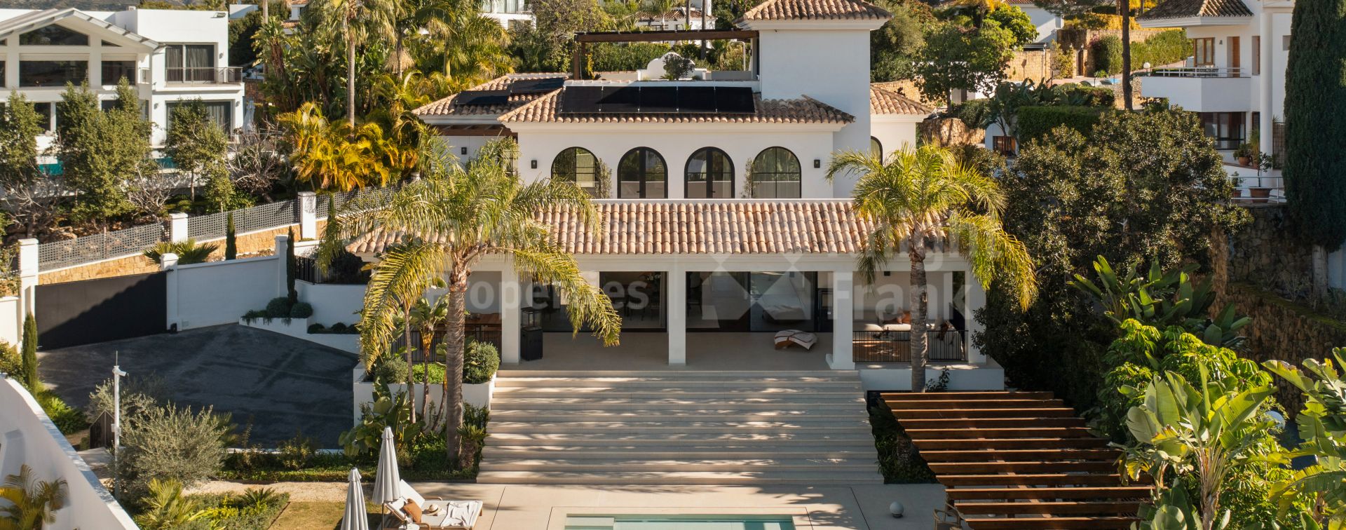 Los Naranjos, Villa Maya, élégance contemporaine au bord du golf à Nueva Andalucía